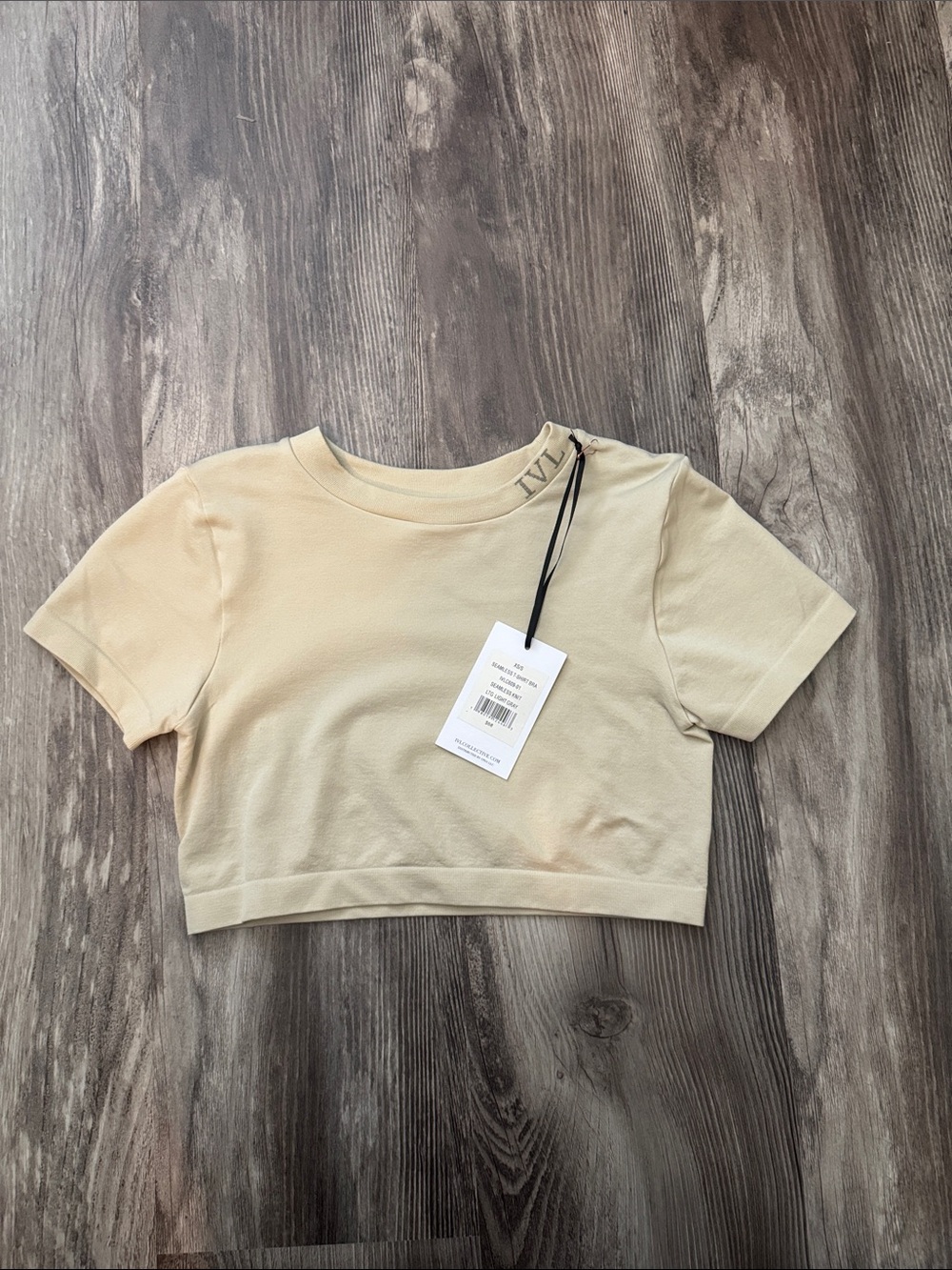 IVL tshirt bra